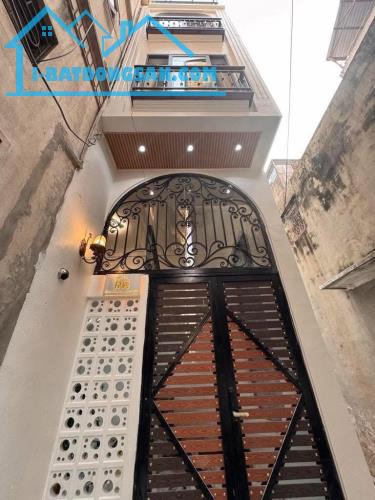 GIÁP BÁT – LÔ GÓC – GẦN Ô TÔ - 28m2 - 5 tầng - 5,39 tỷ - 1