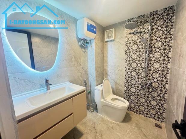 GIÁP BÁT – LÔ GÓC – GẦN Ô TÔ - 28m2 - 5 tầng - 5,39 tỷ - 2