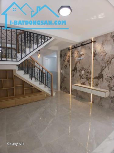 🔥🔥NHÀ 2 TẦNG BTCT XÂY KIÊN CỐ MỚI XINH LUNG LINH - 43M2 - KHU VỰC DÂN CƯ SẦM UẤT NHIỀU - 2