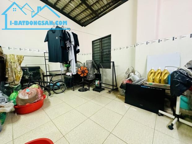 Bán nhà mặt tiền chợ Nhị Thiên Đường(6.2.15) 4 lầu  Hoàng Minh Đạo phường 5 quận 8 - 4
