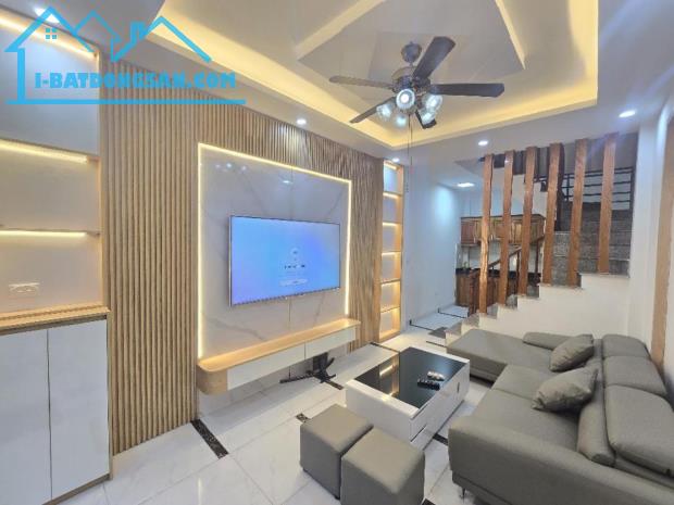 🔥🔥🔥NHÀ MỚI 32m2 4 TẦNG - LÔ GÓC- NGÕ NÔNG- XE 3 GÁC. 5,2tỷ ( LĨNH NAM - HOÀNG MAI ) - 3