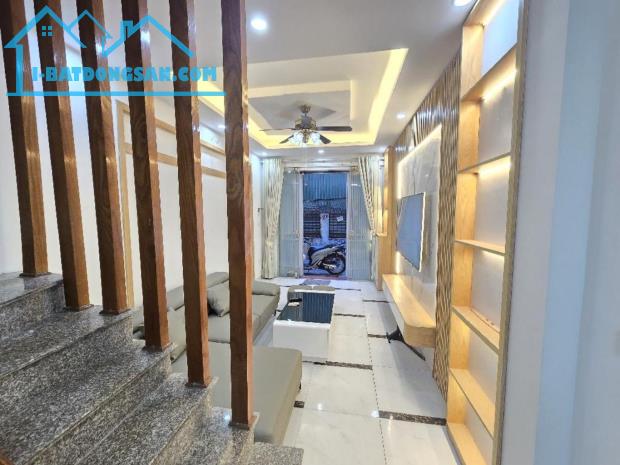 🔥🔥🔥NHÀ MỚI 32m2 4 TẦNG - LÔ GÓC- NGÕ NÔNG- XE 3 GÁC. 5,2tỷ ( LĨNH NAM - HOÀNG MAI ) - 2
