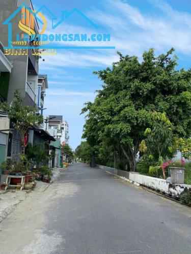 Nhà Hẻm 8M 4×17 Tô Ngọc Vân Thạnh Xuân Q12 4Tỷ Nhỏ