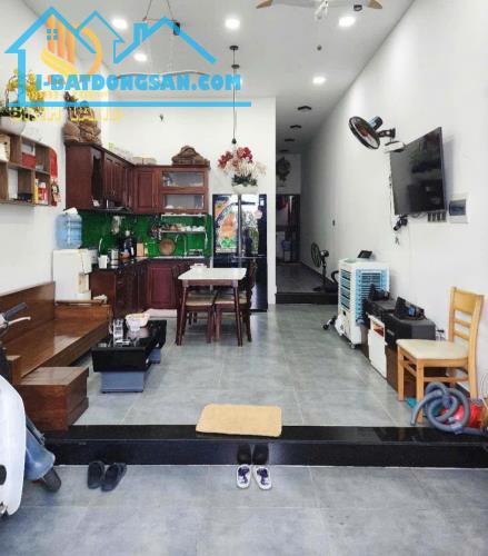 Nhà Hẻm 8M 4×17 Tô Ngọc Vân Thạnh Xuân Q12 4Tỷ Nhỏ - 2