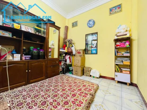 Bán nhà riêng phố Võ Thị Sáu - mặt ngõ thông - 28 m2 x 3 Tầng - SĐCC - Giá 5,7 Tỷ - 4