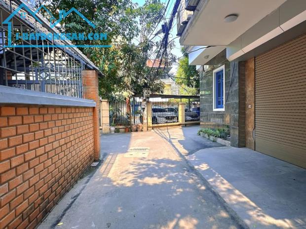 Nguyễn Trãi Thanh Xuân Phân lô cán bộ lô góc otto đậu cửa - 4