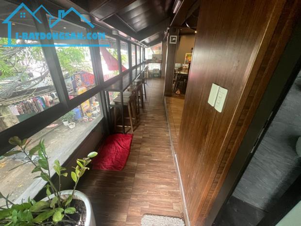 Bán Nhà phố Trần Huy Liệu - Ô Tô Tránh - Kinh Doanh - DT 42m x 2 Tầng Giá 8,45 tỷ - 2