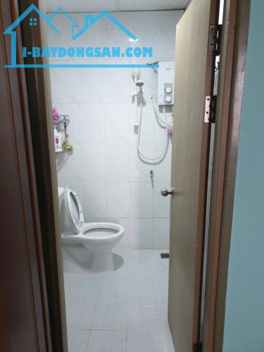 Cho thuê căn hộ Sài Gòn Town 2 phòng ngủ, giá 8tr/tháng - 2