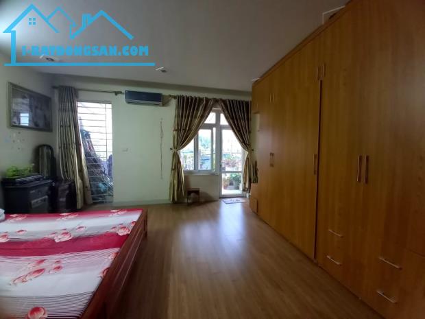 Bán Nhà mặt phố Hoa Lâm, vỉa hè ô tô tránh, kinh doanh tốt, 108m x 4T, MT 4.5m, nhỉnh 21tỷ - 2