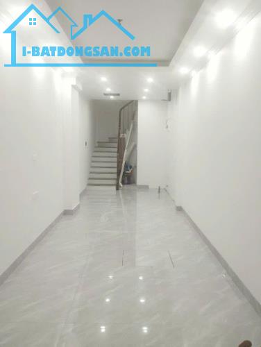 Bán nhà Thụy Khuê xây mới, ngõ thông, 6 tỷ (Có thương lượng)