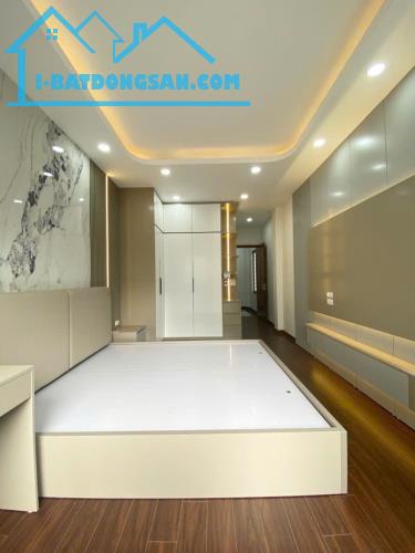 NHÀ HIẾM LĨNH NAM, GIÁ THẤP NHẤT KHU VỰC, LÔ GÓC - Ô TÔ ĐÕ CỬA - VIEW HỒ, 30M2, 4.3 TỶ - 2