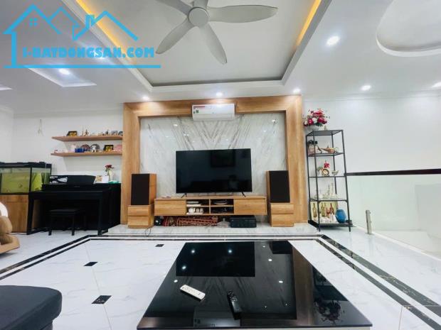 SIÊU PHẨM NHỈNH 8 TỶ - CỔ LINH 50M, MT 4,5M, MORNING QUA NHÀ, GẦN AEON - 3