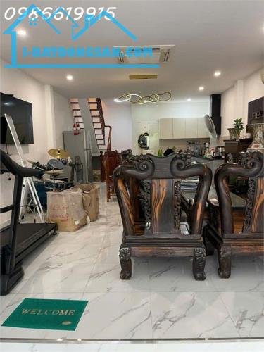Bán nhà Q7 khu Kiều Đàm - xe hơi ngủ nhà - DT 90m2 - khu hiếm nhà bán - nhỉnh 11 tỷ - 2