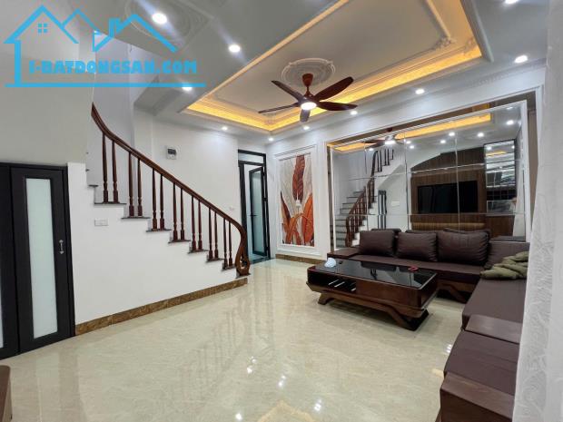 🔥 SIÊU PHẨM TRUNG TÂM CẦU GIẤY – 6 TẦNG – FULL NỘI THẤT – CÁCH Ô TÔ 10M – NHỈNH 8 TỶ 🔥