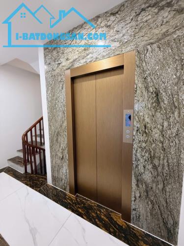 Ngọc Lâm 7 tầng thang máy, gara, ngõ thông ô tô tránh, lô góc, đủ nội thất - 1