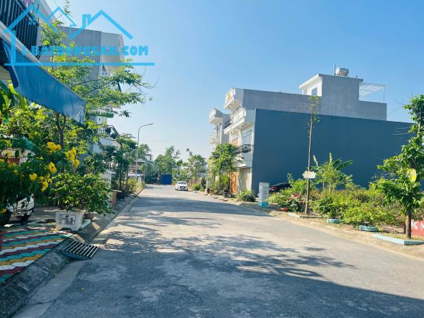 Duy nhất  lô đất đường 40m khu phân lô Đống Chuối, Hùng Vương giá   4.xx tỷ LH 0979087664 - 3