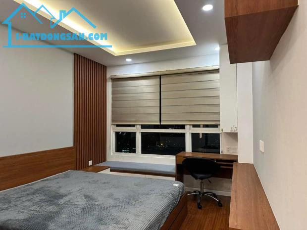 BÁN GẤP Seasons Avenue CĂN 81m2, 2N, full đồ GIÁ 5.4 TỶ