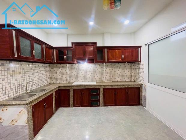Bán nhà MẶT TIỀN giá trong hẻm-xe hơi vào nhà-chợ Gò Vấp-khu VIP P4-Nhỉnh 6tỷ - 1
