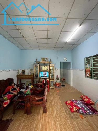 Nhà ấp 4, Trung An, Mỹ Tho Tiền Giang đường oto 3m - 4