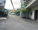 (430) NGAY ĐẦM SEN Q11. 🚘HẺM XE HƠI - GIÁ 5,79ty. TL - Diện tích: (4m ❌ 15m). - Kết cấu: