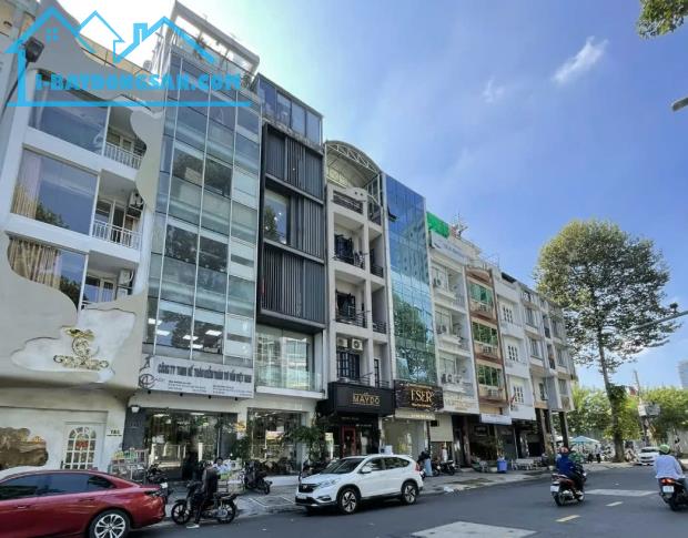 Nhà mặt tiền đường ngay ngã tư Nguyễn Bỉnh Khiêm,Nguyễn Đình Chiểu,  Đakao,Q1.giá:32 tỷ - 2