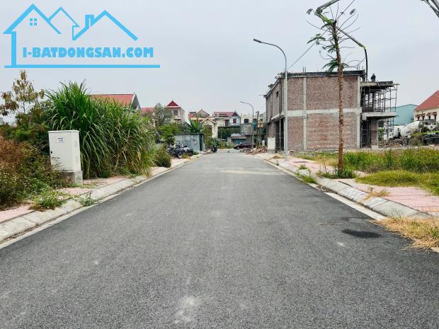 Bán lô đất tổ 6 trung tâm thị trấn An Dương giá chỉ từ  2,xx  tỷ  Lh 0979087664 - 1