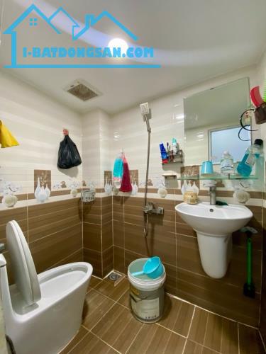 Nhà ĐẸP 2 Tầng 45m² HXH 300m ra MT Tân Kỳ Tân Qúy– Gía hơn 3 tỷ TL - 4