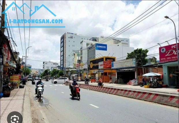 Bán nhà Mặt Tiền Huỳnh Tấn Phát - Diện tích KHỦNG: 7m x 25m - Giá: 27 Tỷ