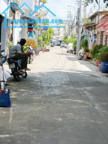 HÓT!! CHỦ GẤP BÁN GIẢM 800TR-NHÀ SONG HÀNH QUẬN 12-82M2, NGANG 5.5M, HẺM NHỰA-CHỈ 5.2 TỶ - 2