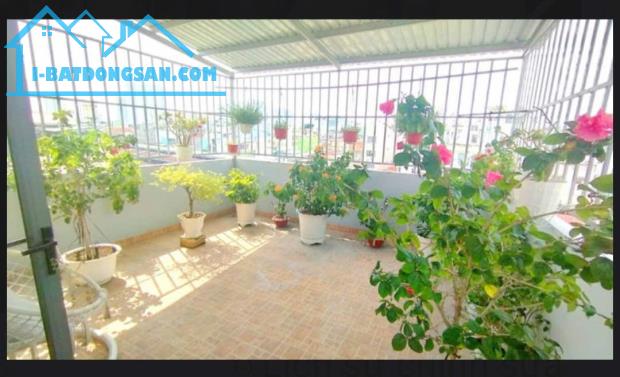 Nhà Mặt Tiền Kinh Doanh Trần Văn Đang, DT 42m2, 3 Tầng, Nhỉnh 6 tỷ, Phường 9 Quận 3 - 1