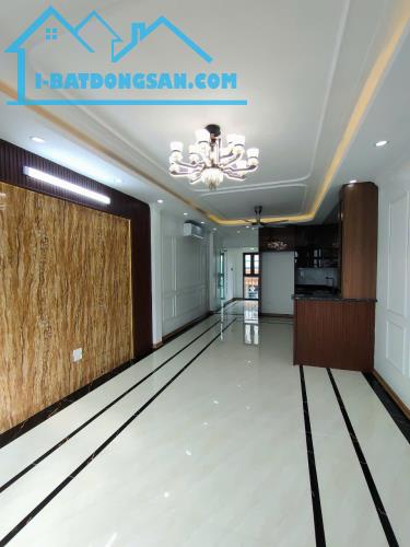 KIM ĐỒNG CHẤT - PHÂN LÔ - SIÊU PHẨM - 2 MẶT TIỀN - Ô TÔ TRÁNH - THANG MÁY  Dt 55m x 7T MT - 2
