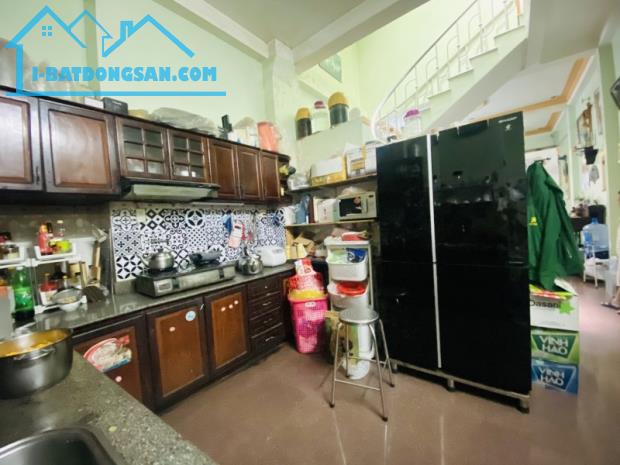 8.5 TỶ HƠN - NHÀ HẺM HOÀNG SA QUẬN 3, GẦN COOPMART NHIÊU LỘC - XE HƠI THÔNG - 65M2 2 LẦU - 4