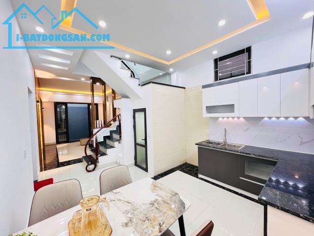 Bán gấp nhà Tiền Phong, Đằng Hải, Hải An, 2,45 tỷ, 40m2, 3 tầng. - 1