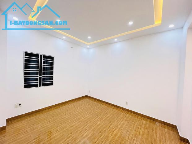 Bán gấp nhà Tiền Phong, Đằng Hải, Hải An, 2,45 tỷ, 40m2, 3 tầng.
