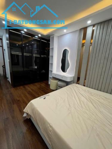 Lô Góc, kinh doanh Trần Duy Hưng 48m 5 tầng MT 7m 13.6tỷ - 1