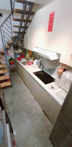 5,9 T Ỷ - Chính Chủ - Hẻm Xe Hơi – DT 30M2 / 5 Tầng Đúc Với 3PN 3WC- Ngay P13 , Q10,TpHCM - 2