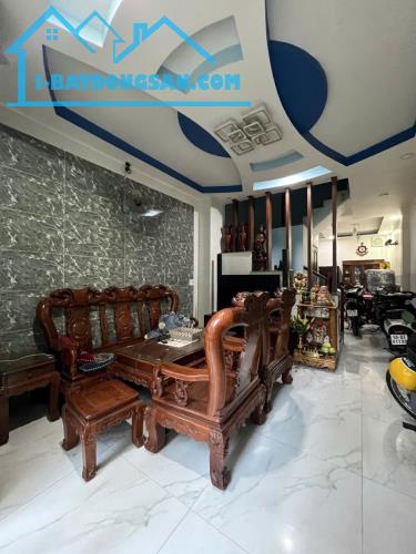 Hàng Thơm nhà đường số 12 gần AEON Tân Phú 60m2 hẻm 6m Nhỉnh 4 tỷ - 1