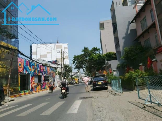 Bán nhà Gò Vấp, hẻm xe hơi Lê Quang Định, giáp Phạm Văn Đồng, 4 x 13, 3Pn, hơn 5 đồng