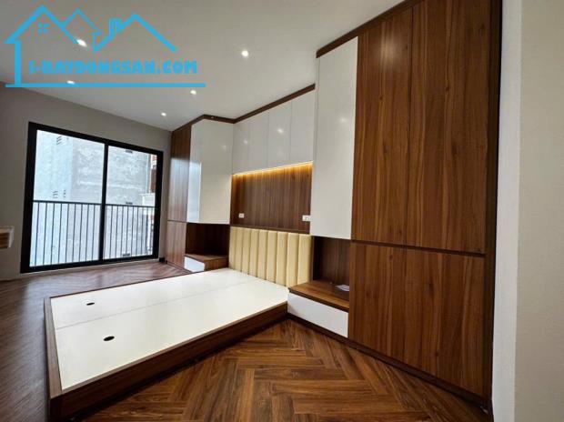 Nhà đẹp phố Nguyễn Lương Bằng full tiện ích
