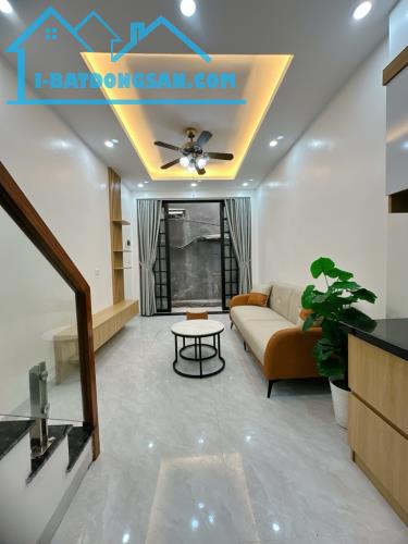 Nhà đẹp phố Nguyễn Lương Bằng full tiện ích - 1