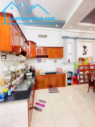 MẶT TIỀN KINH DOANH TTH, QUẬN 12 - 2 TẦNG ĐÚC 95M2 - KO LỘ GIỚI,KD TỐT - GIÁ RẺ ĐẦU TƯ. - 3
