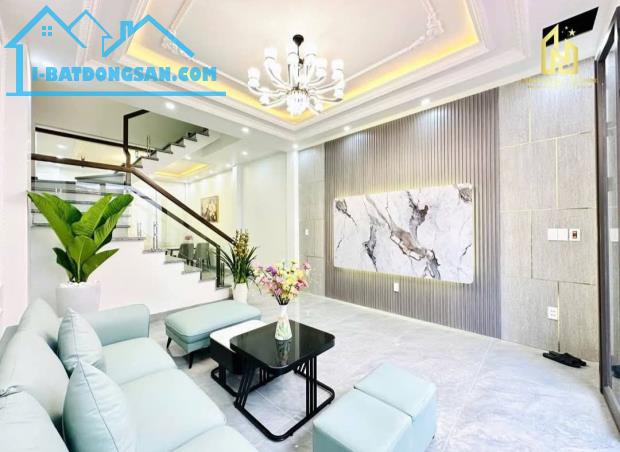 Bán nhà Hồ Sen, Dư Hàng Kênh, Lê Chân, Hải Phòng. 4 tầng, 46m2, 3,35 tỷ. Ngang 4m,