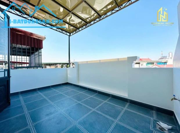 Bán nhà Hồ Sen, Dư Hàng Kênh, Lê Chân, Hải Phòng. 4 tầng, 46m2, 3,35 tỷ. Ngang 4m, - 5