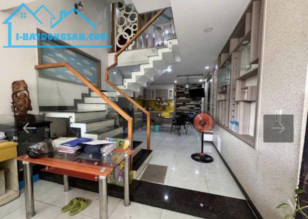 Bán Nhà HXH Thông Phan Huy Ích, Tân Bình, 60m2, 5 Tầng Mới, Nội Thất Cao Cấp, Nhỉnh 8 Tỷ