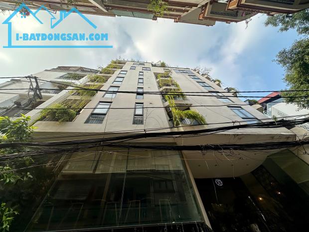 (Tin thật 100%) Bán Apartment lô góc 131m2 tại Hoàng Cầu - Ô tô vào nhà - Dòng tiền 2,4
