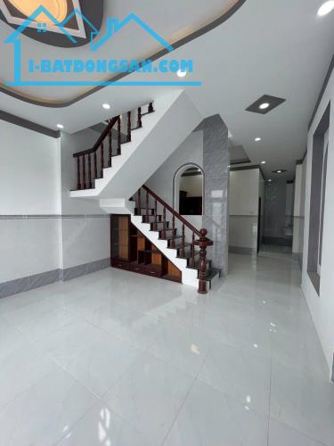 Nhà lầu mới xây dựng đường oto ấp 4, Trung An, Mỹ Tho Tiền Giang - 3