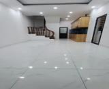Bán nhà Văn Quán - Hà Đông diện tích 32m2, 5 tầng Lô góc