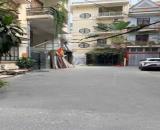 BÁN ĐẤT NGUYỄN HOÀNG TÔN TÂY  HỒ HÀ NỐI, SỔ ĐỎ VUÔNG VẮN , OTO ĐỖ CỬA 40M2. 7.7 TỶ