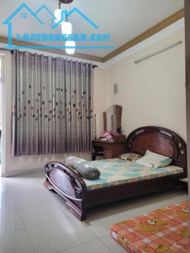 Biệt thự đẹp hiếm có khu Vạn Phúc – sân đậu 3 ô tô – SHR – chỉ 27 tỷ - 3