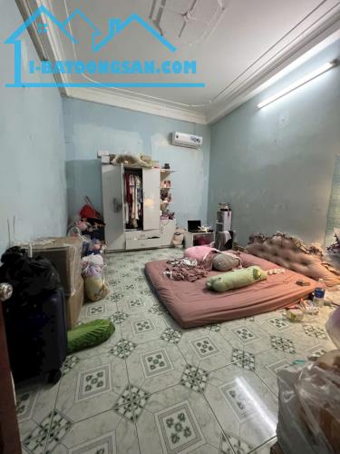 NHÀ MỚI LÊN - VỊ TRÍ VIP NHẤT GÒ DẦU 3 TẦNG ĐANG CHO THUÊ 12 TRIỆU / THÁNG HẺM XE HƠI TỚI - 3
